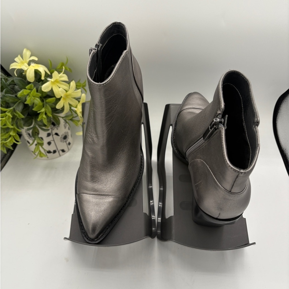 Sole Society Metallic Gray Boots Size 6 1/2